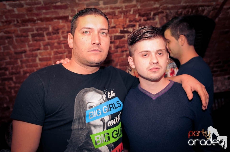 Student Party în Escape, 