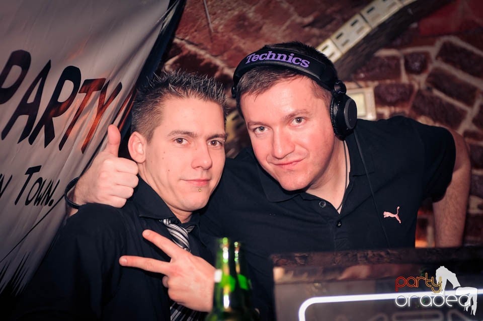 Student Party în Escape, 