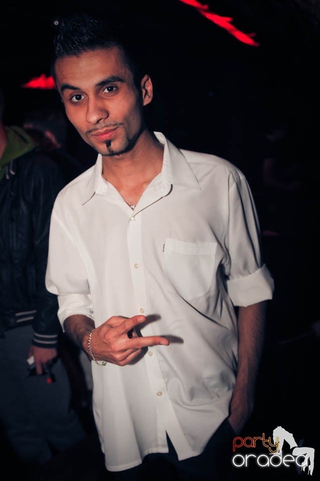 Student Party în Escape, 