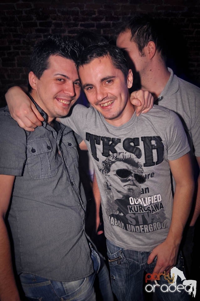 Student Party în Escape, 