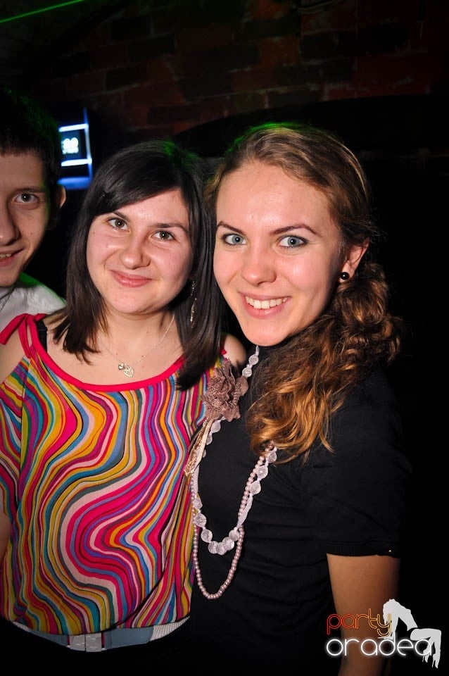 Student Party în Escape, 