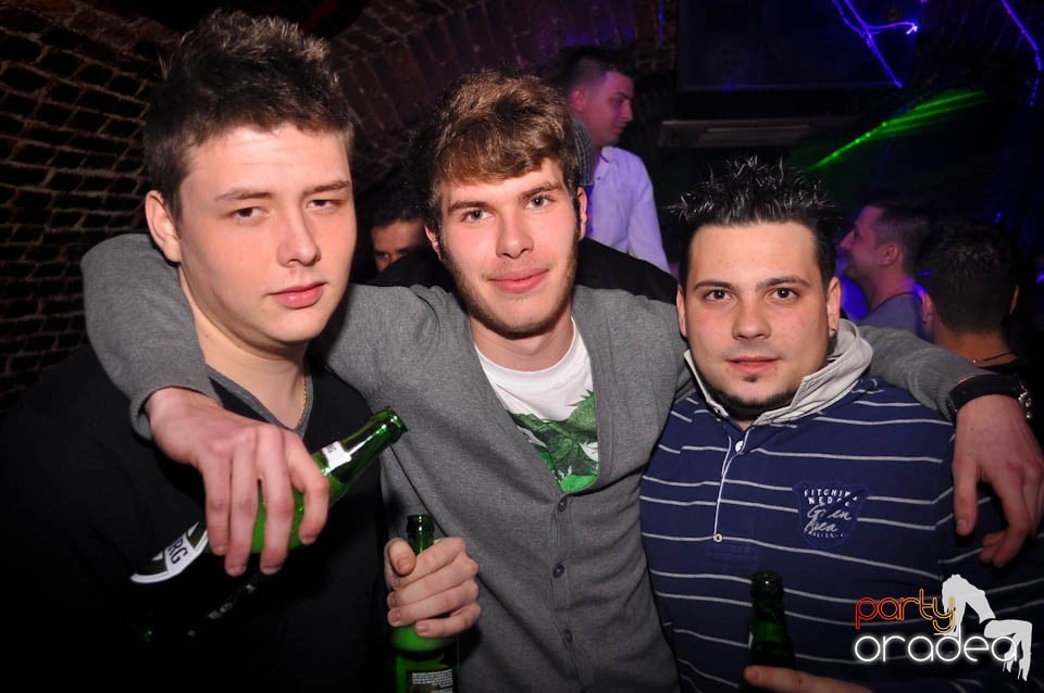 Student Party în Escape, 