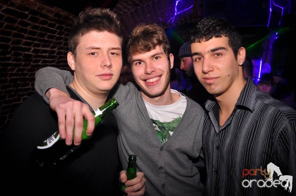 Student Party în Escape, 