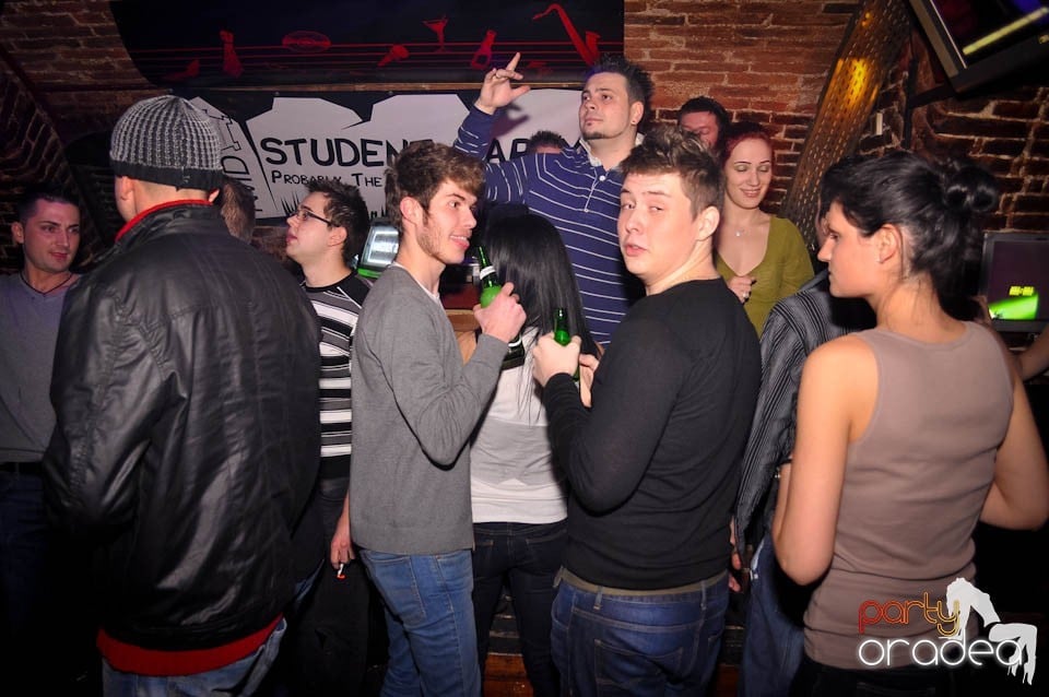 Student Party în Escape, 