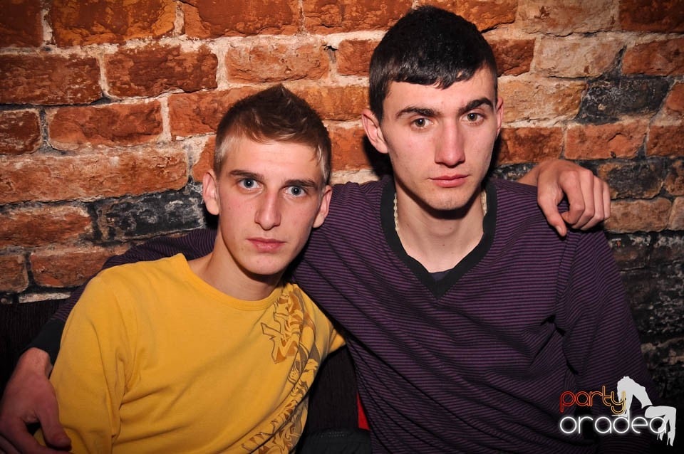 Student Party în Escape, 