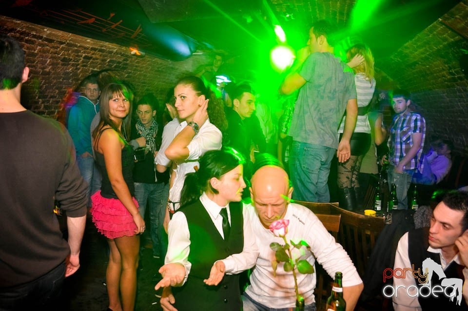 Student Party în Escape, 