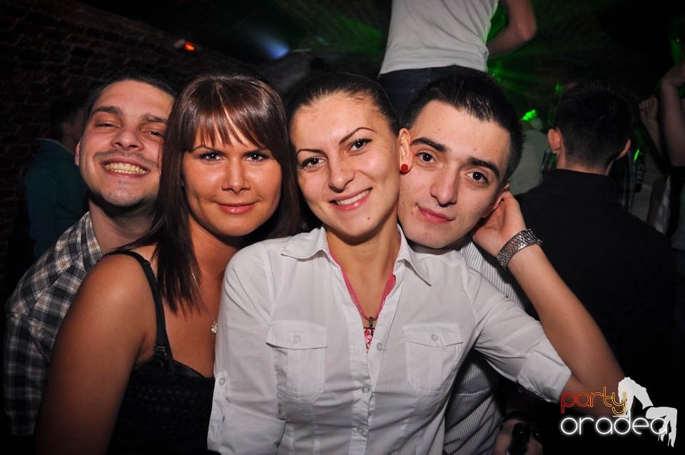 Student Party în Escape, 