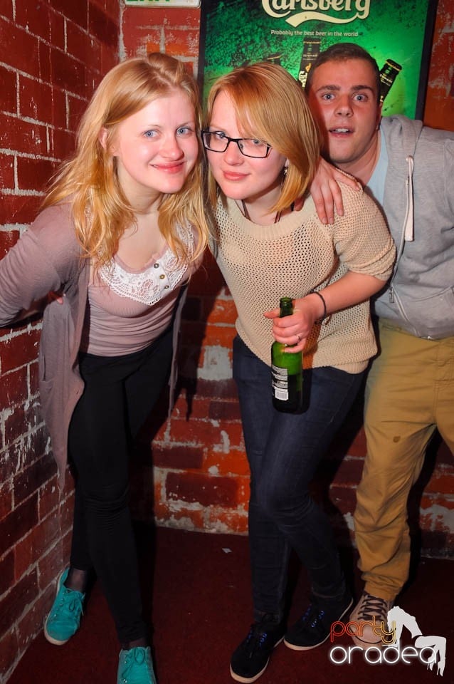 Student Party în Escape, 