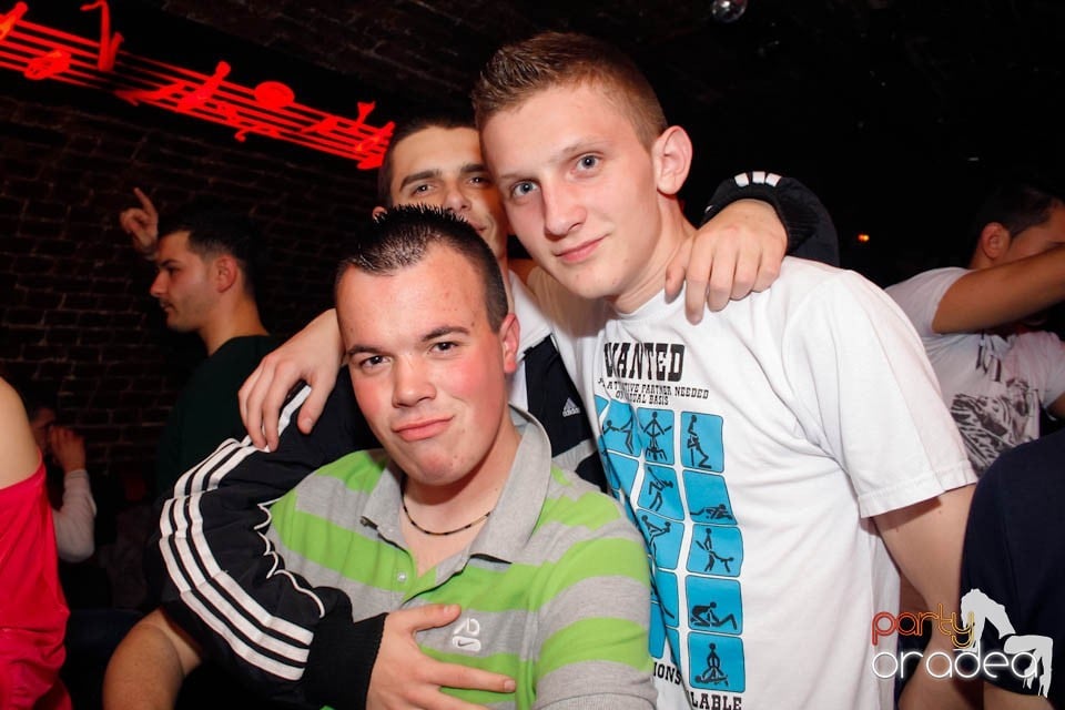 Student Party în Escape, 