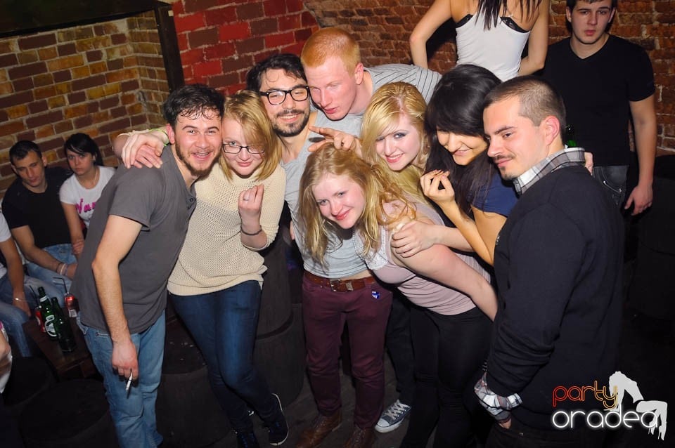 Student Party în Escape, 