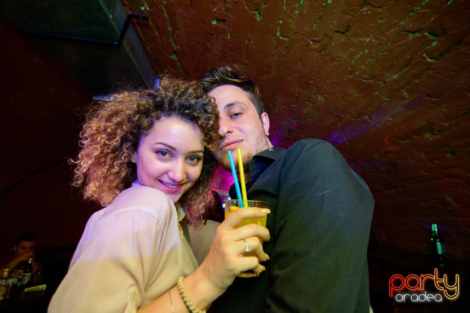 Student Party, Gekko