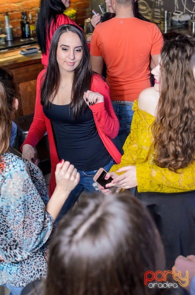 Student Party, Juice