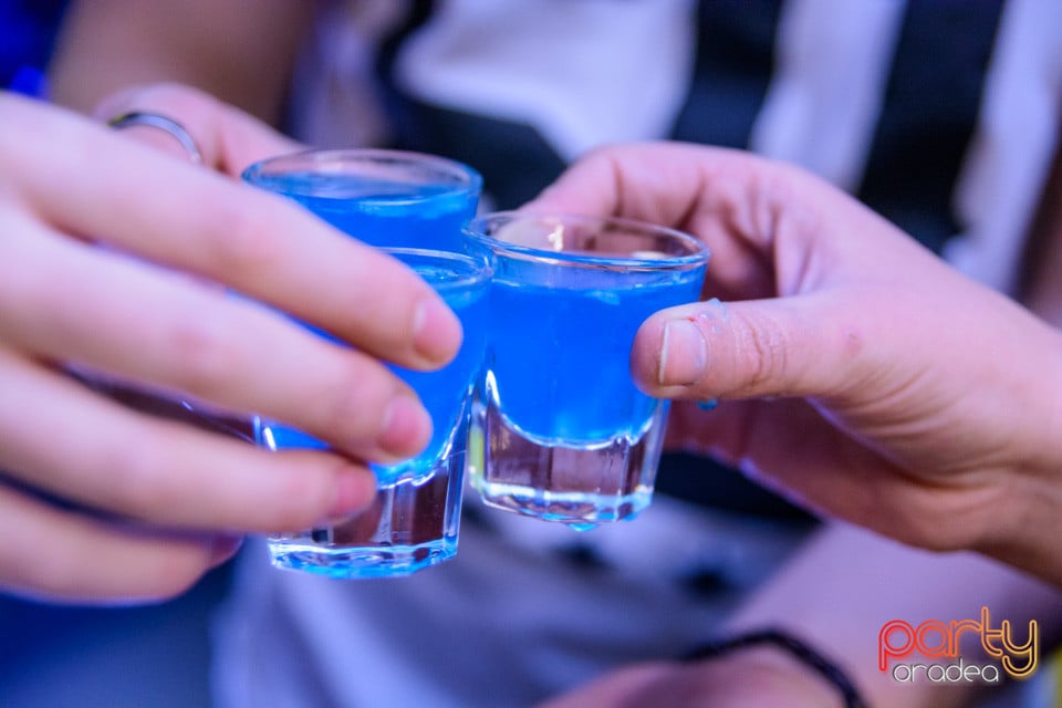 Student's Night, Juice