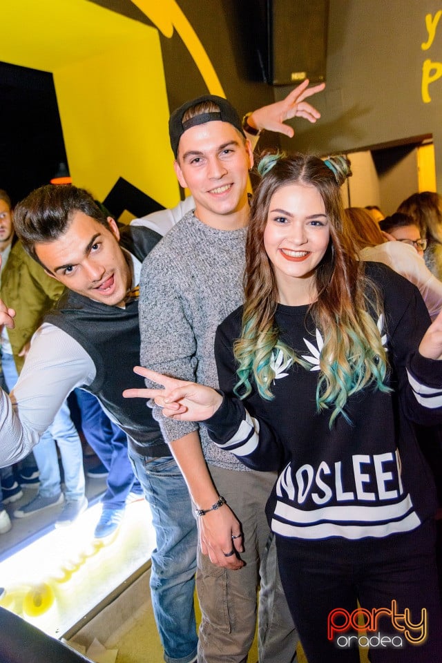 Student's Night - Grand Opening, Juice