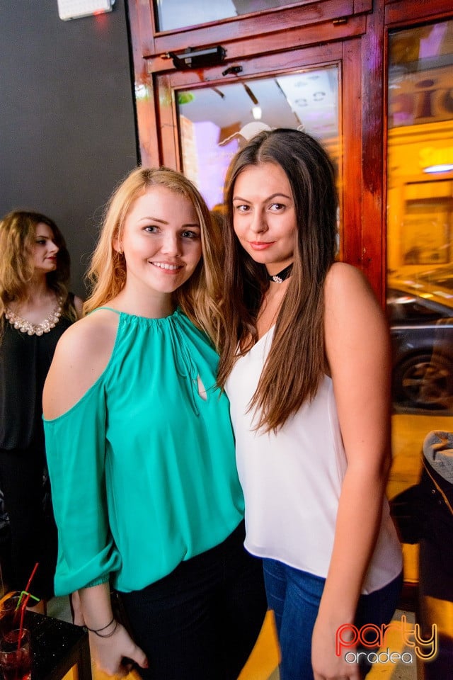 Student's Night - Grand Opening, Juice