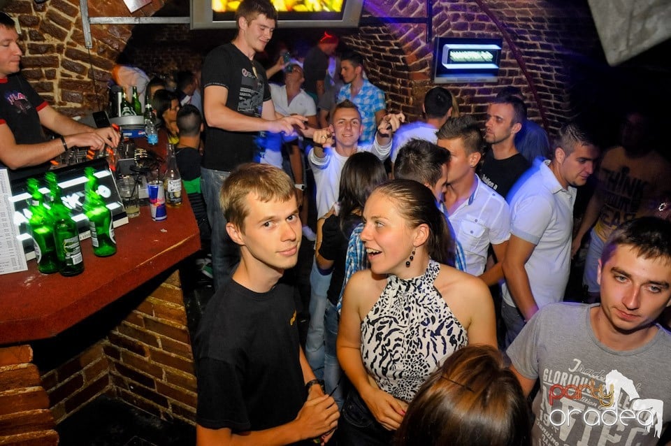 Student's Party în Club Escape, 