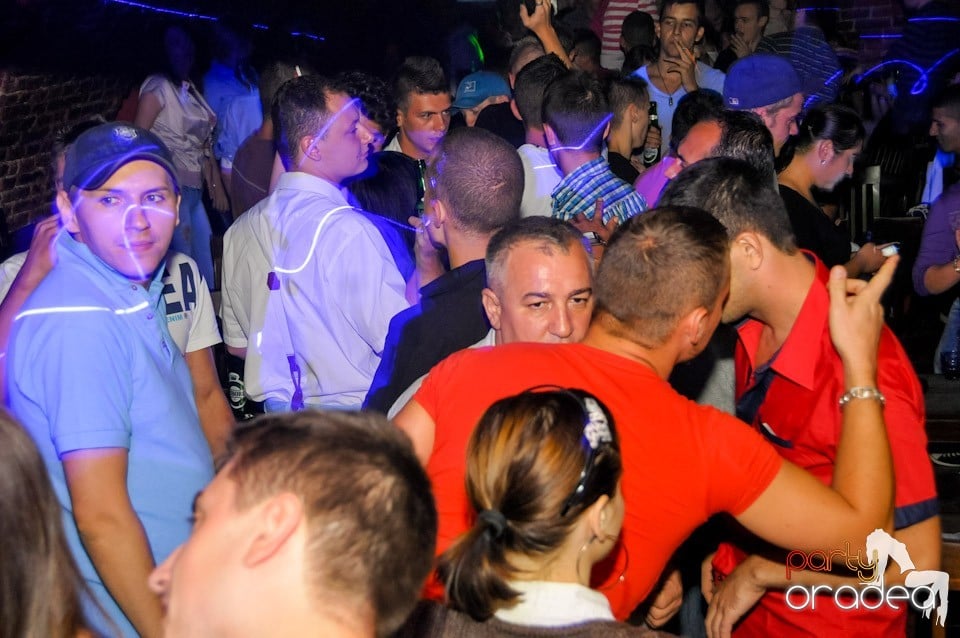 Student's Party în Club Escape, 