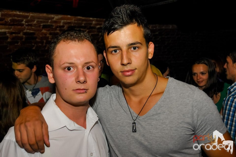 Student's Party în Club Escape, 