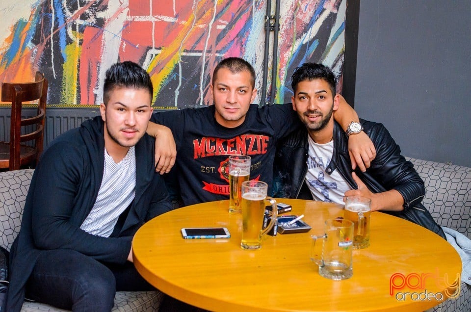 Student's Party, Juice