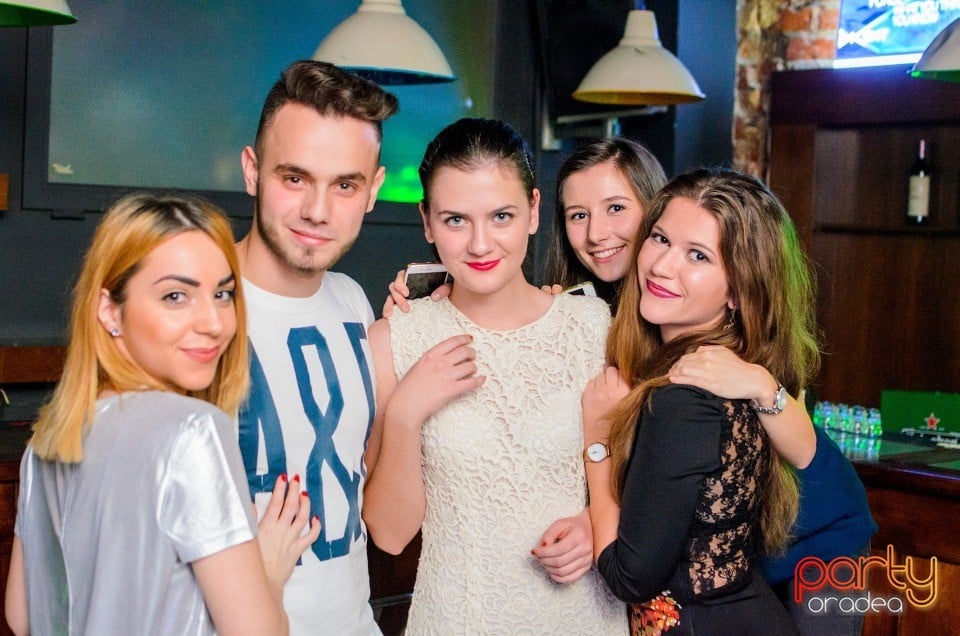 Student's Party, Juice