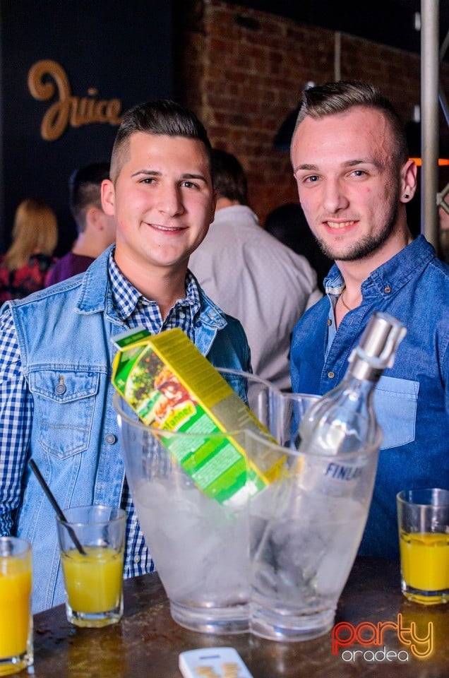 Student's Party, Juice