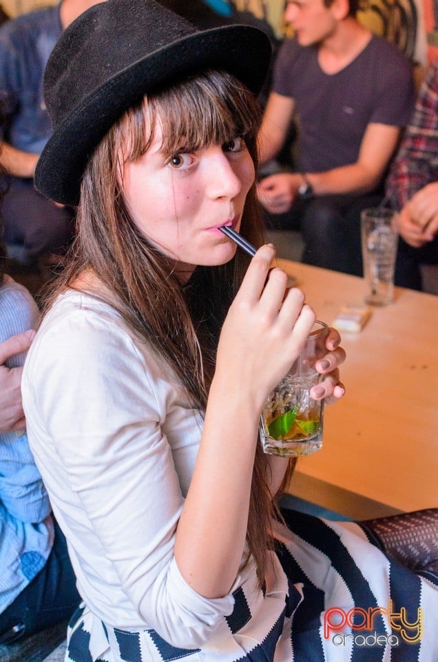 Student's Party, Juice