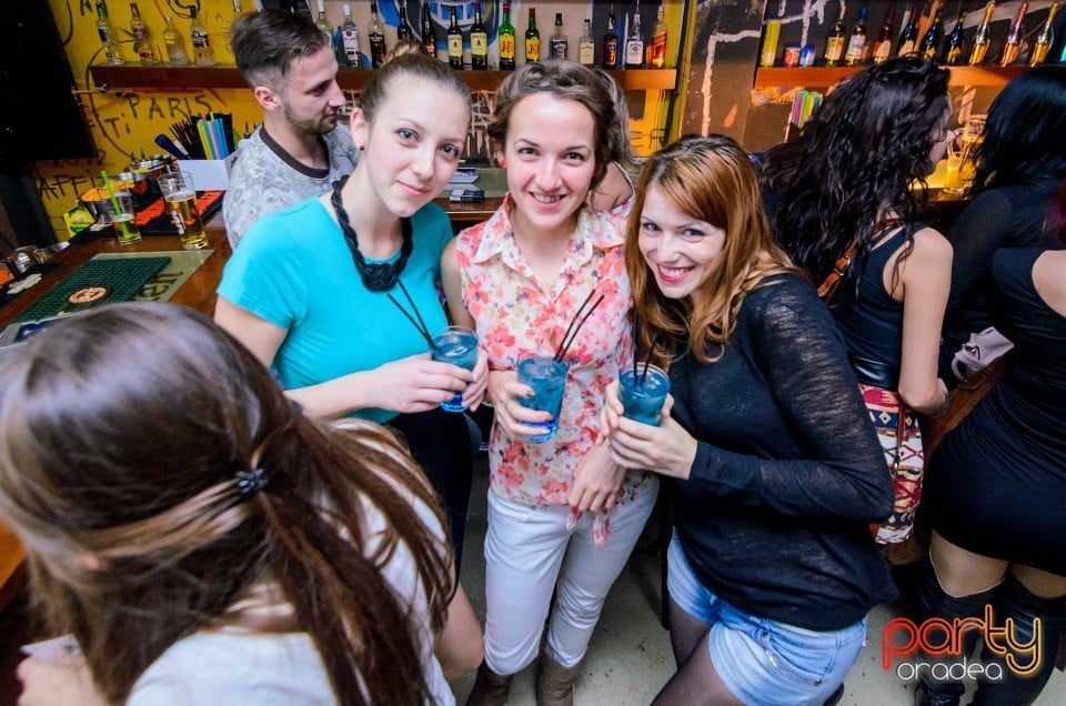 Student's Party, Juice