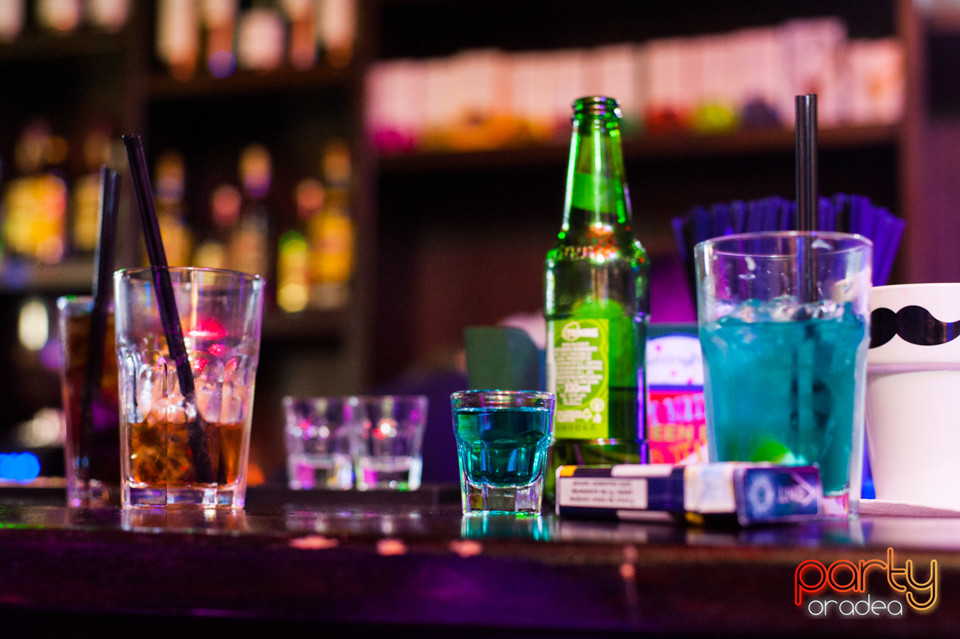 Students Party, Green Pub