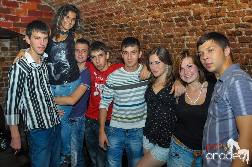 Studparty în Club Escape, 