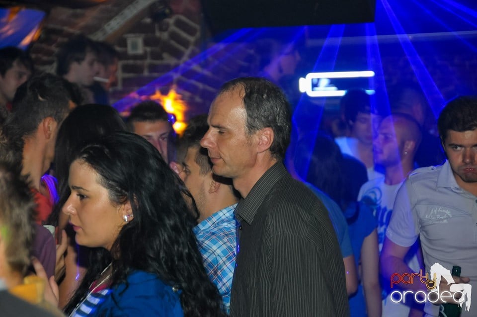 Studparty în Club Escape, 