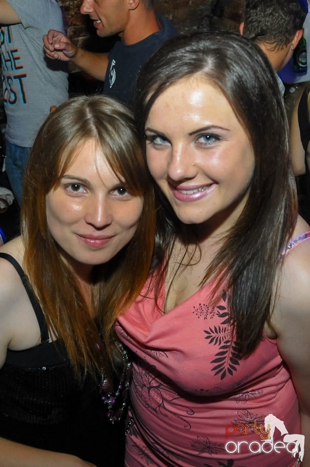 Studparty în Club Escape, 