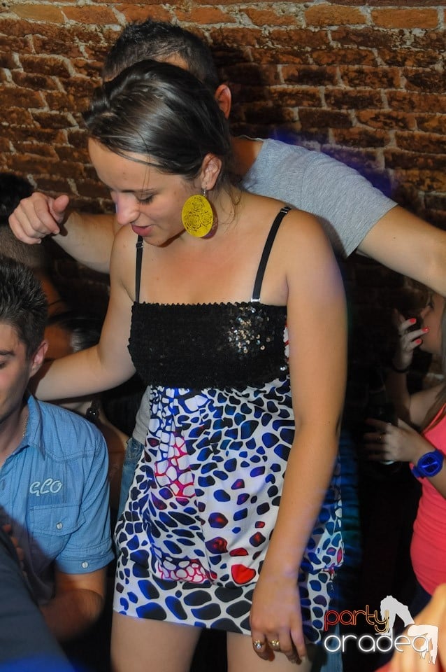 Studparty în Club Escape, 