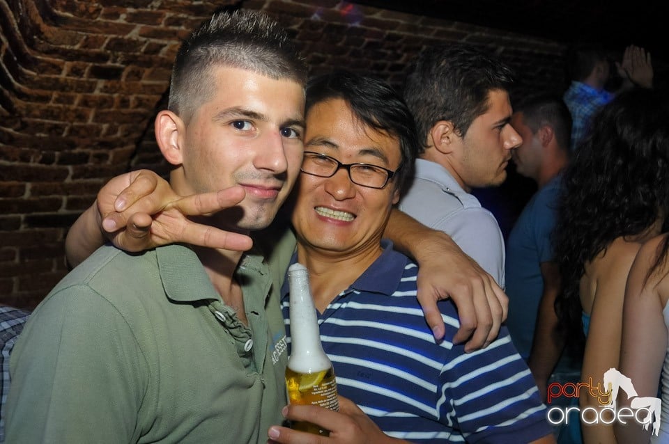 Studparty în Club Escape, 