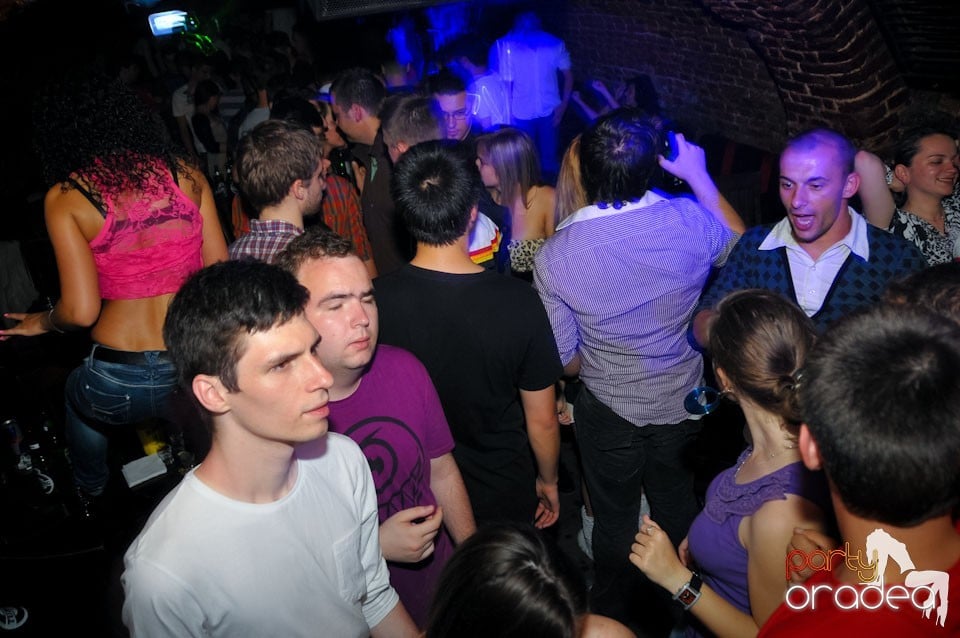 StudParty în Escape Club, 