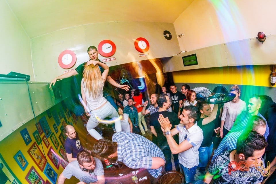 Suits VS Dr. House Party, 