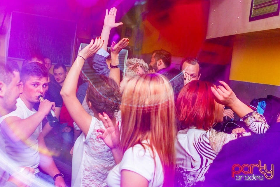 Suits VS Dr. House Party, 