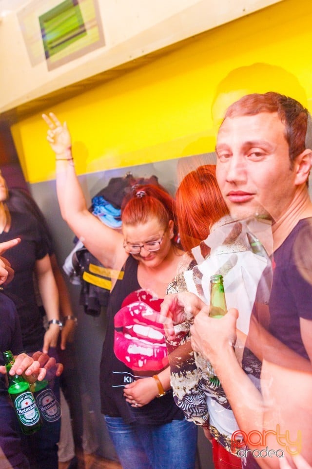 Suits VS Dr. House Party, 