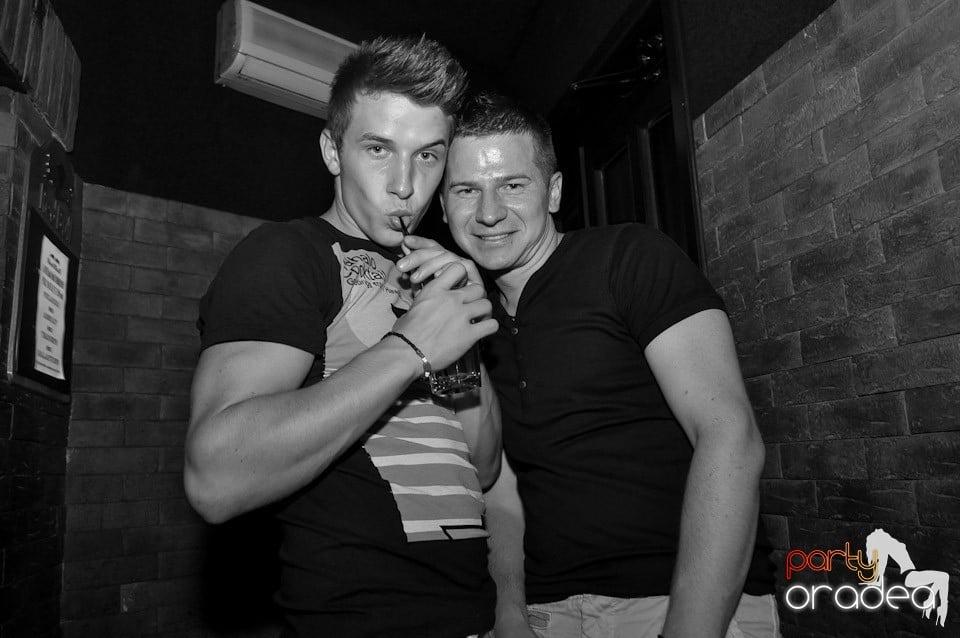 Summer Party cu Carlsberg în Escape, 