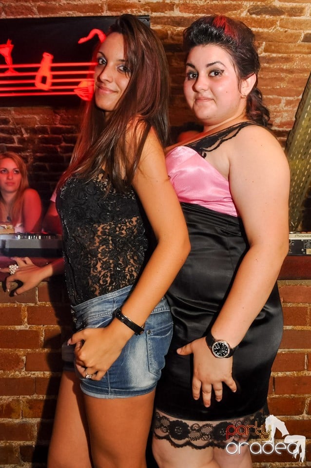 Summer Party cu Carlsberg în Escape, 