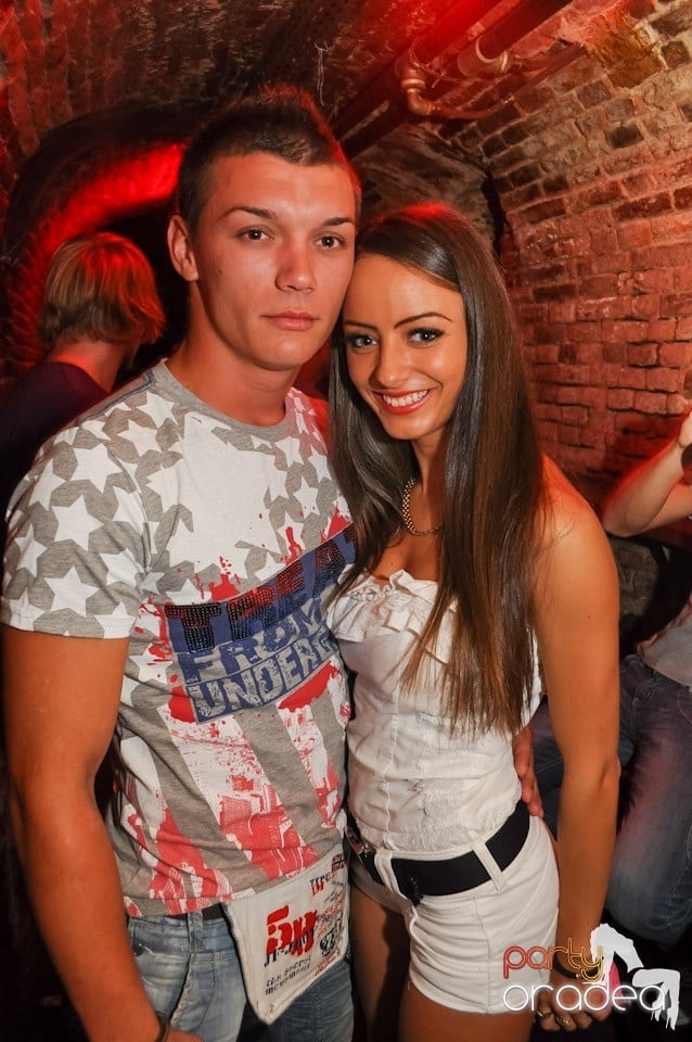 Summer Party cu Carlsberg în Escape, 