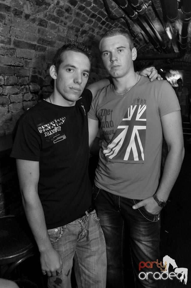 Summer Party cu Carlsberg în Escape, 