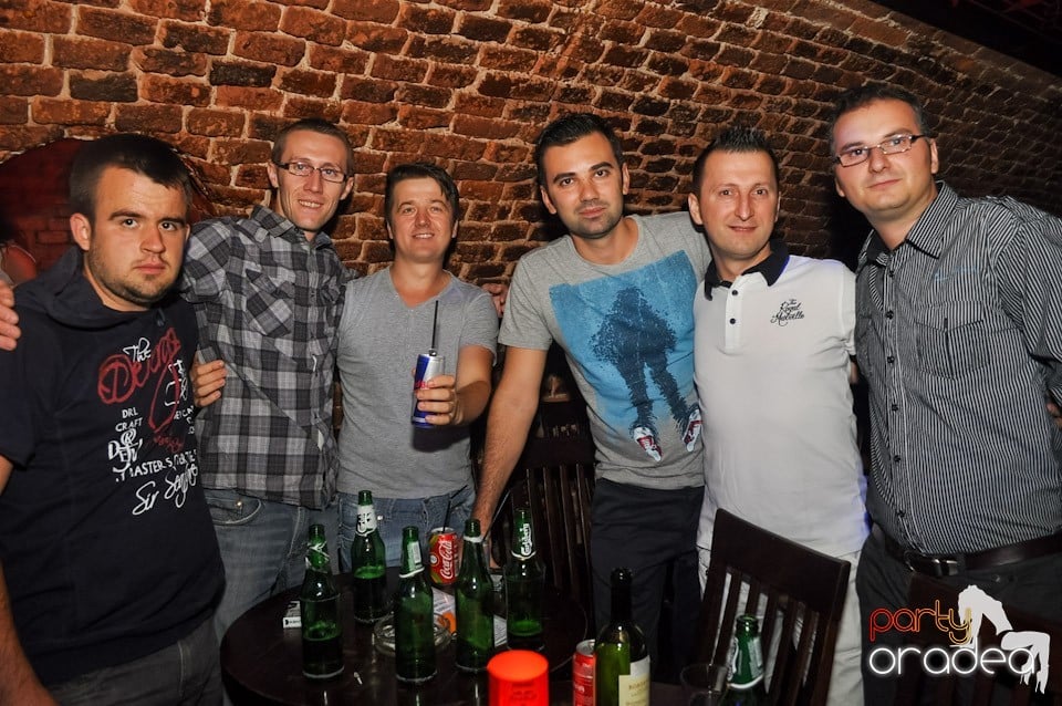 Summer Party cu Carlsberg în Escape, 