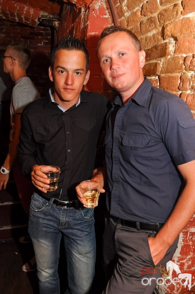 Summer Party cu Carlsberg în Escape, 