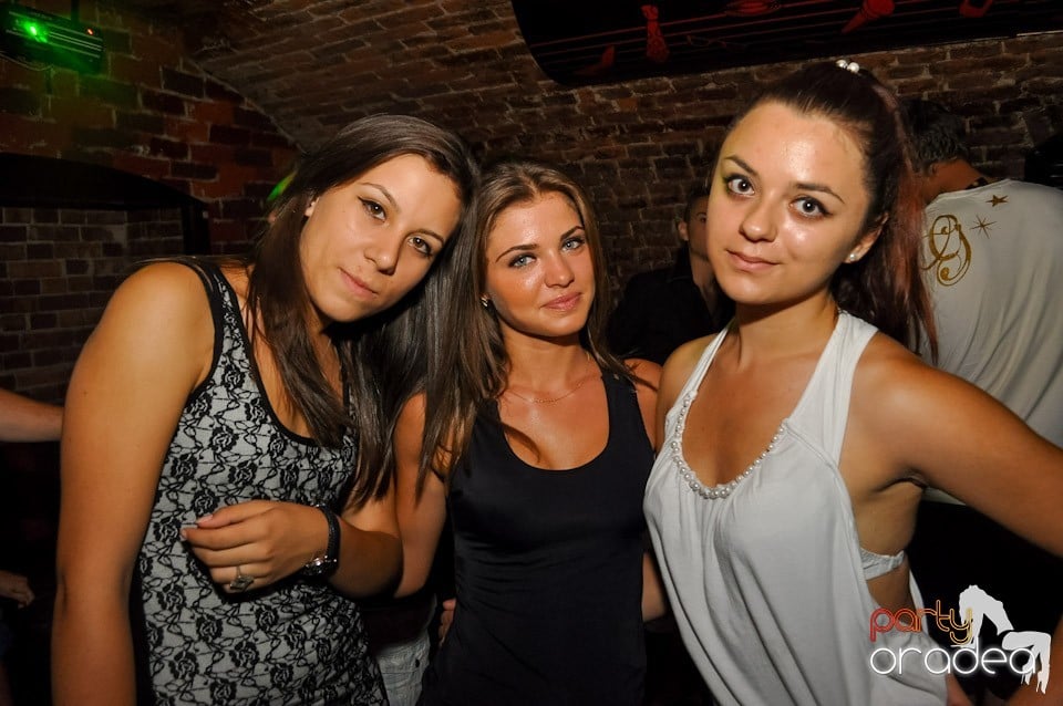 Summer Party cu Carlsberg în Escape, 