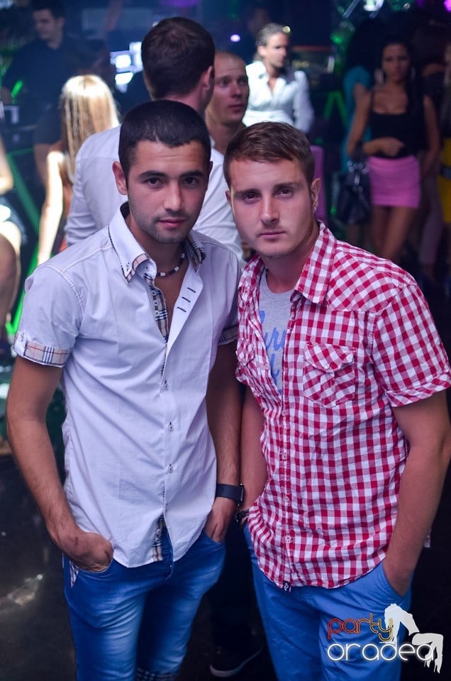 Summer Retro Night Fever Party, 