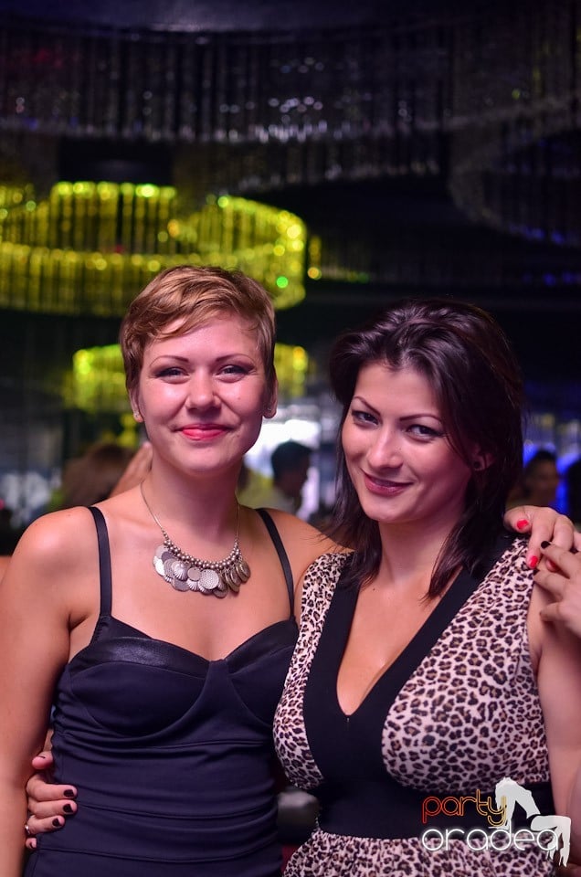 Summer Retro Night Fever Party, 