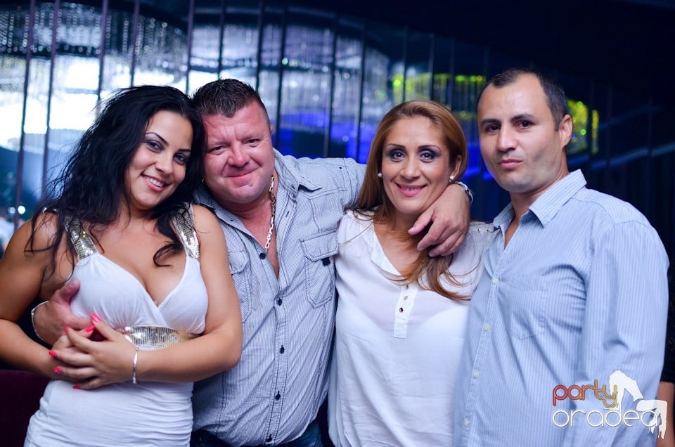 Summer Retro Night Fever Party, 