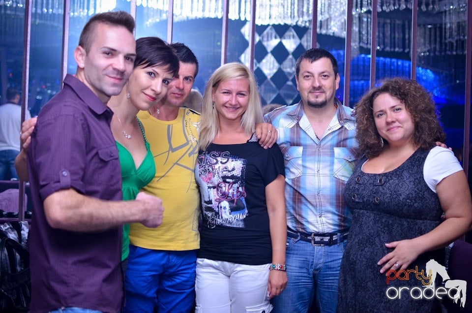 Summer Retro Night Fever Party, 