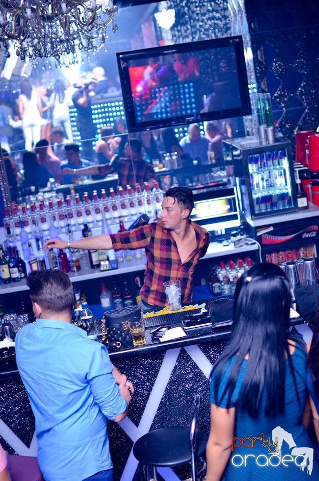 Summer Retro Night Fever Party, 