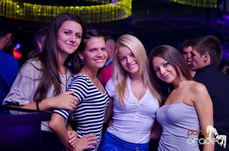 Summer Retro Night Fever @ The One, 